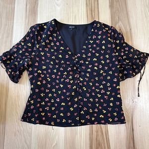 MADEWELL | 100% Silk floral vneck side zip blouse women’s 8 office casual summer